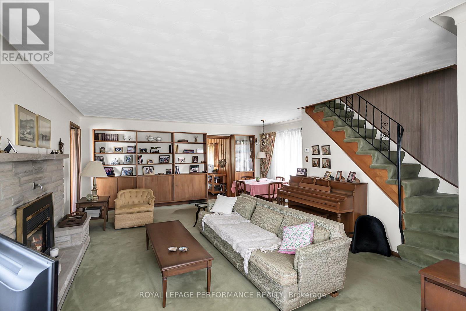 20 Fifth Street W, Cornwall, Ontario  K6J 2T4 - Photo 9 - X12359325