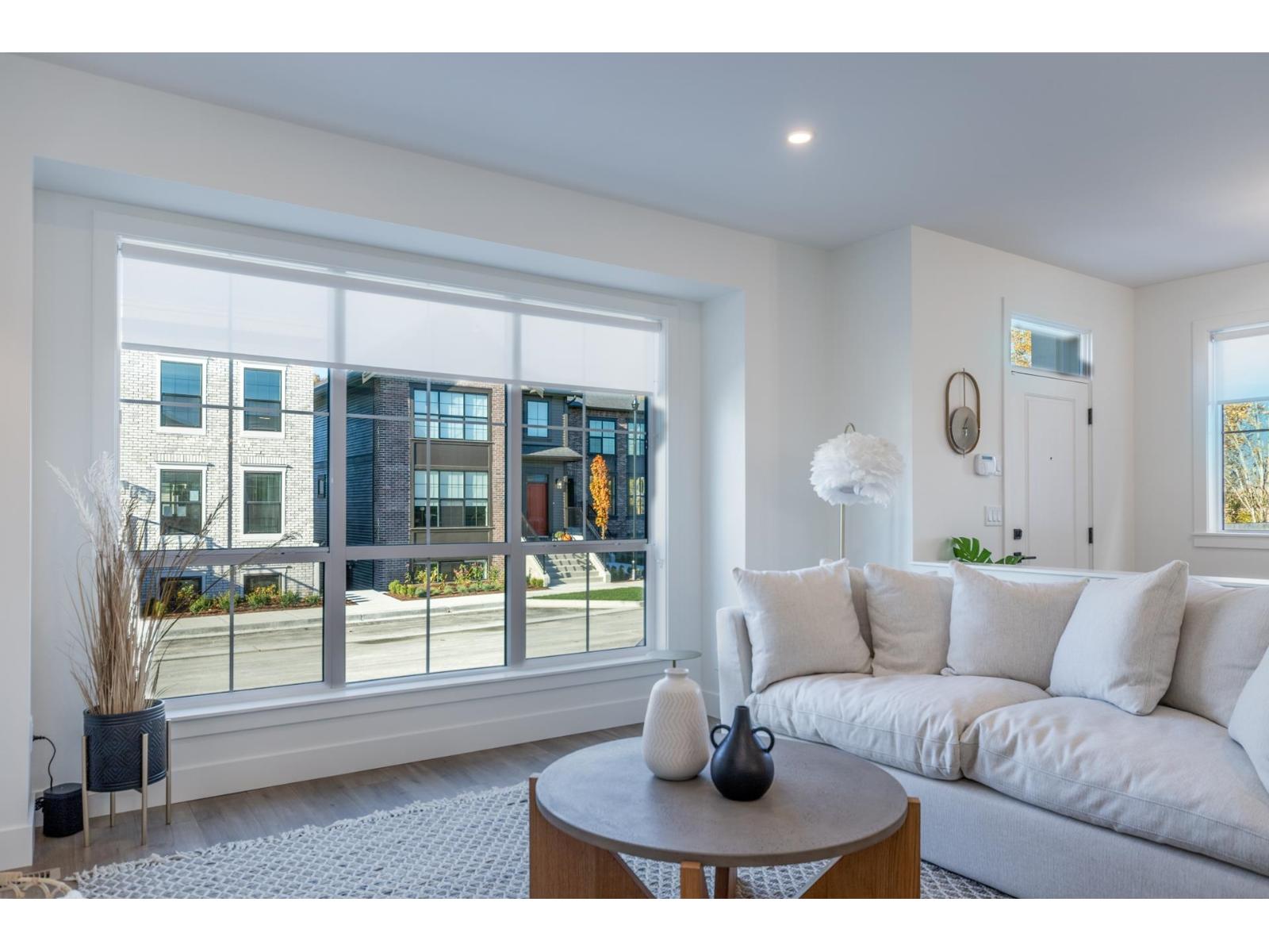 Property at 7103 COPPERWOOD STREET image 3