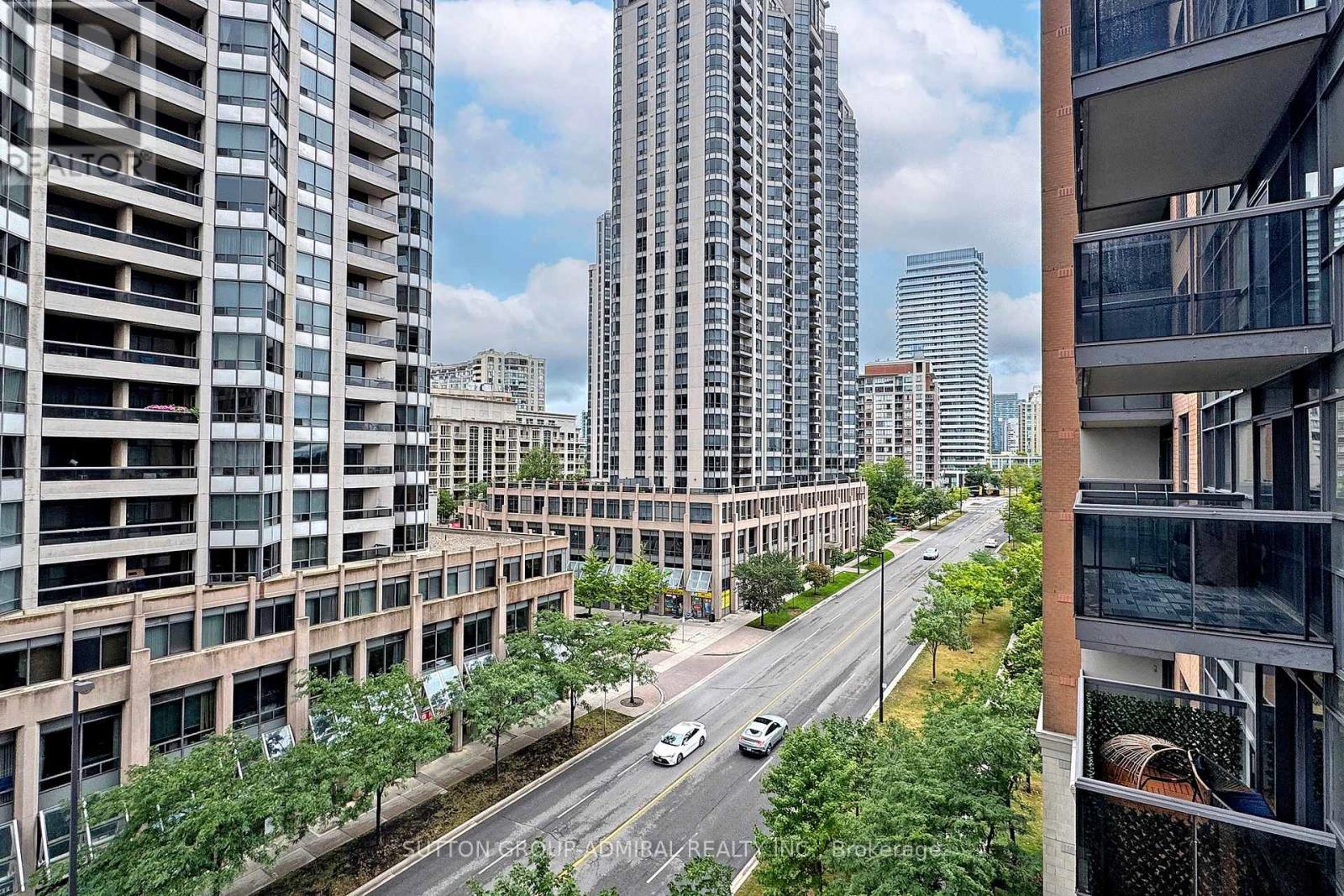 708 - 880 Grandview Way, Toronto, Ontario  M2N 7B2 - Photo 29 - C12359053
