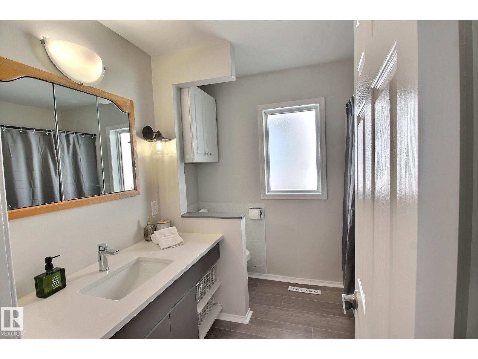 11512 67 St Nw, Edmonton, Alberta  T5B 1L7 - Photo 12 - E4454256
