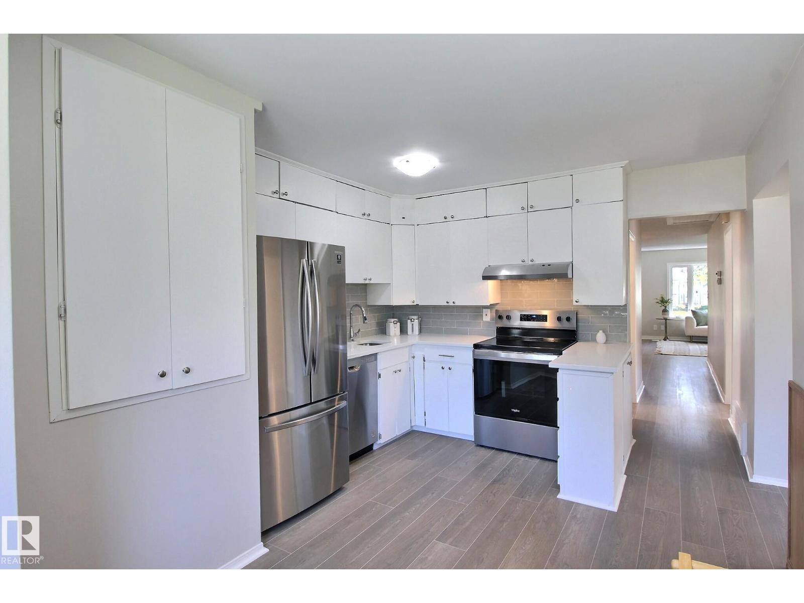 11512 67 St Nw, Edmonton, Alberta  T5B 1L7 - Photo 2 - E4454256