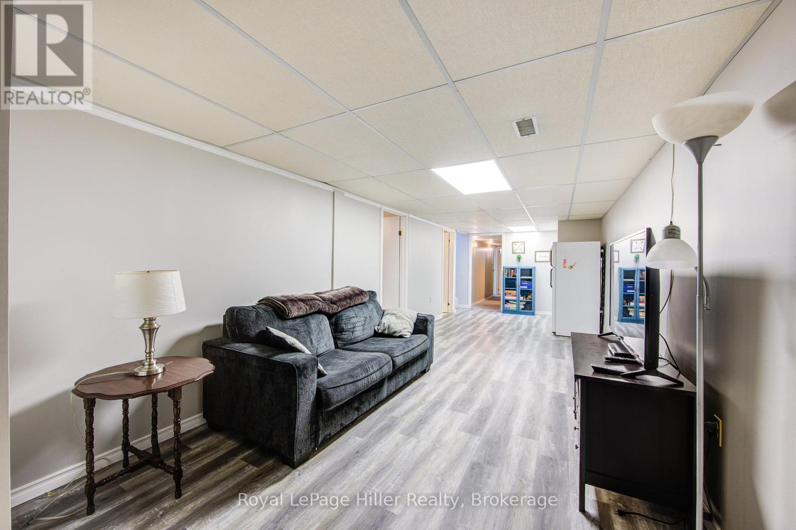 113 Falstaff Street, Stratford, Ontario  N5A 3T6 - Photo 28 - X12359122