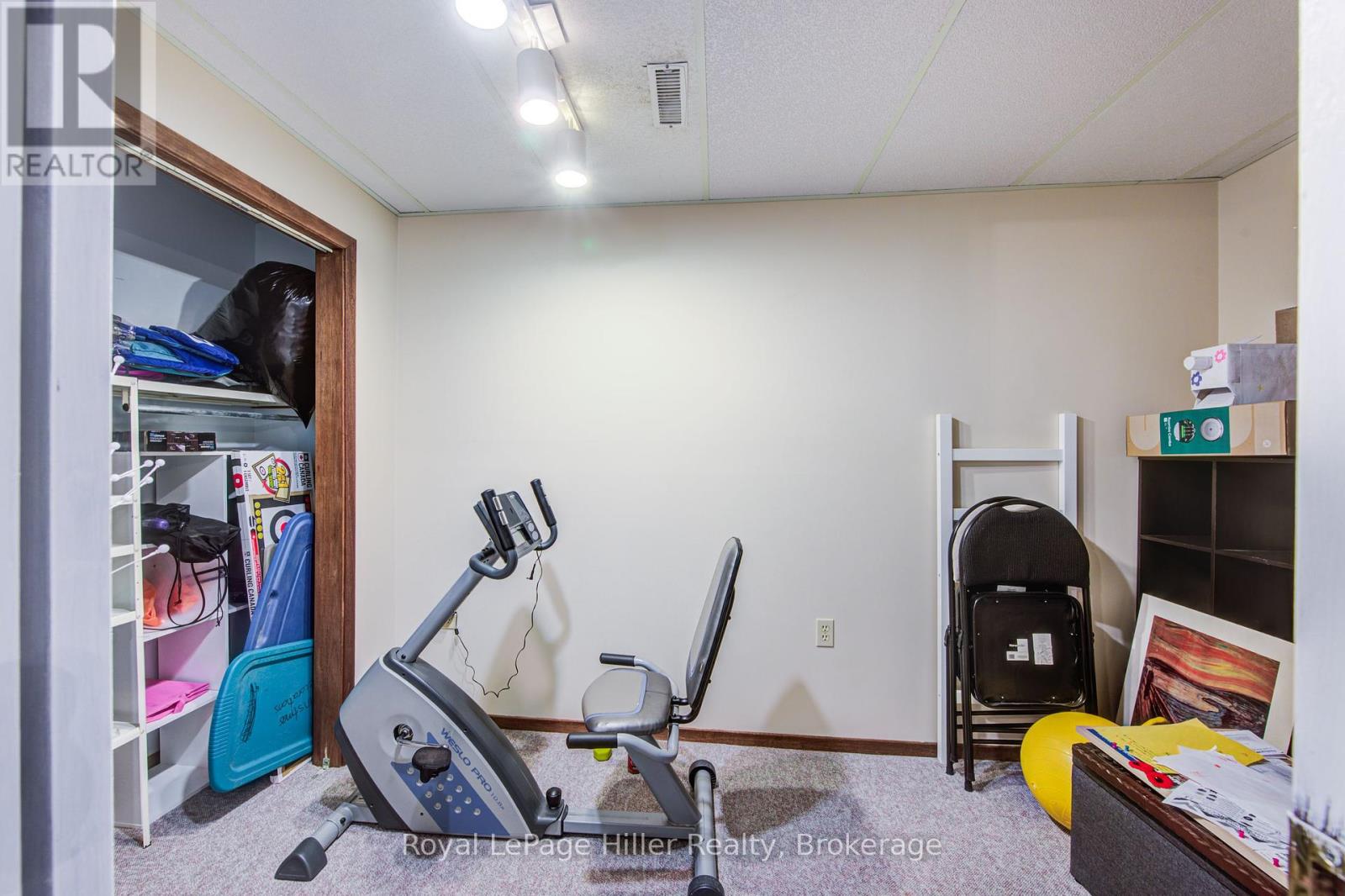 113 Falstaff Street, Stratford, Ontario  N5A 3T6 - Photo 35 - X12359122