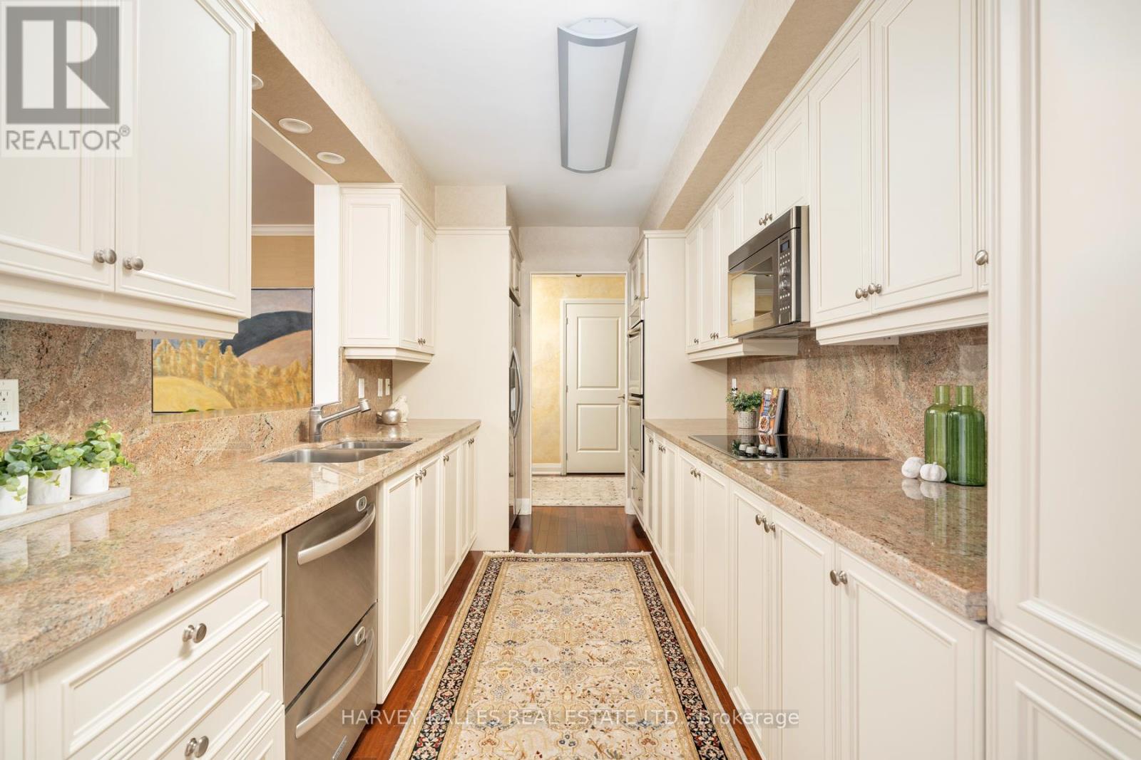 1201 - 1430 Yonge Street, Toronto, Ontario  M4T 1Y6 - Photo 17 - C12359353