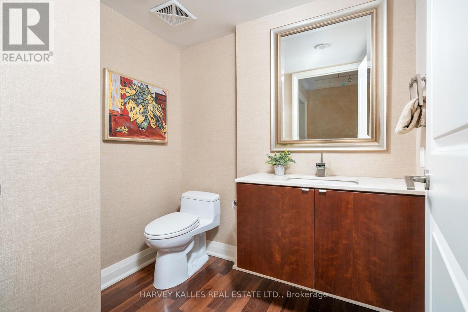 1201 - 1430 Yonge Street, Toronto, Ontario  M4T 1Y6 - Photo 7 - C12359353