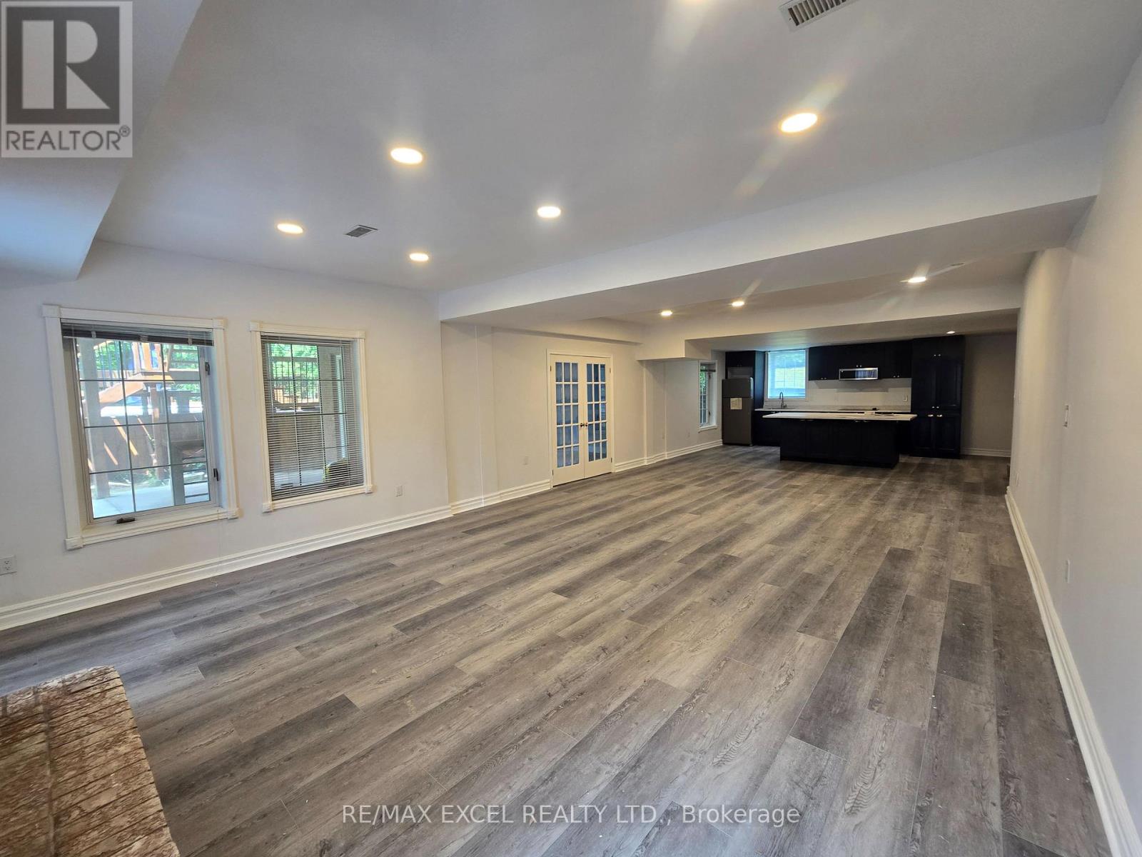 LOWER LEVEL 1 - 23 FALKLAND PLACE, Richmond Hill, Ontario
