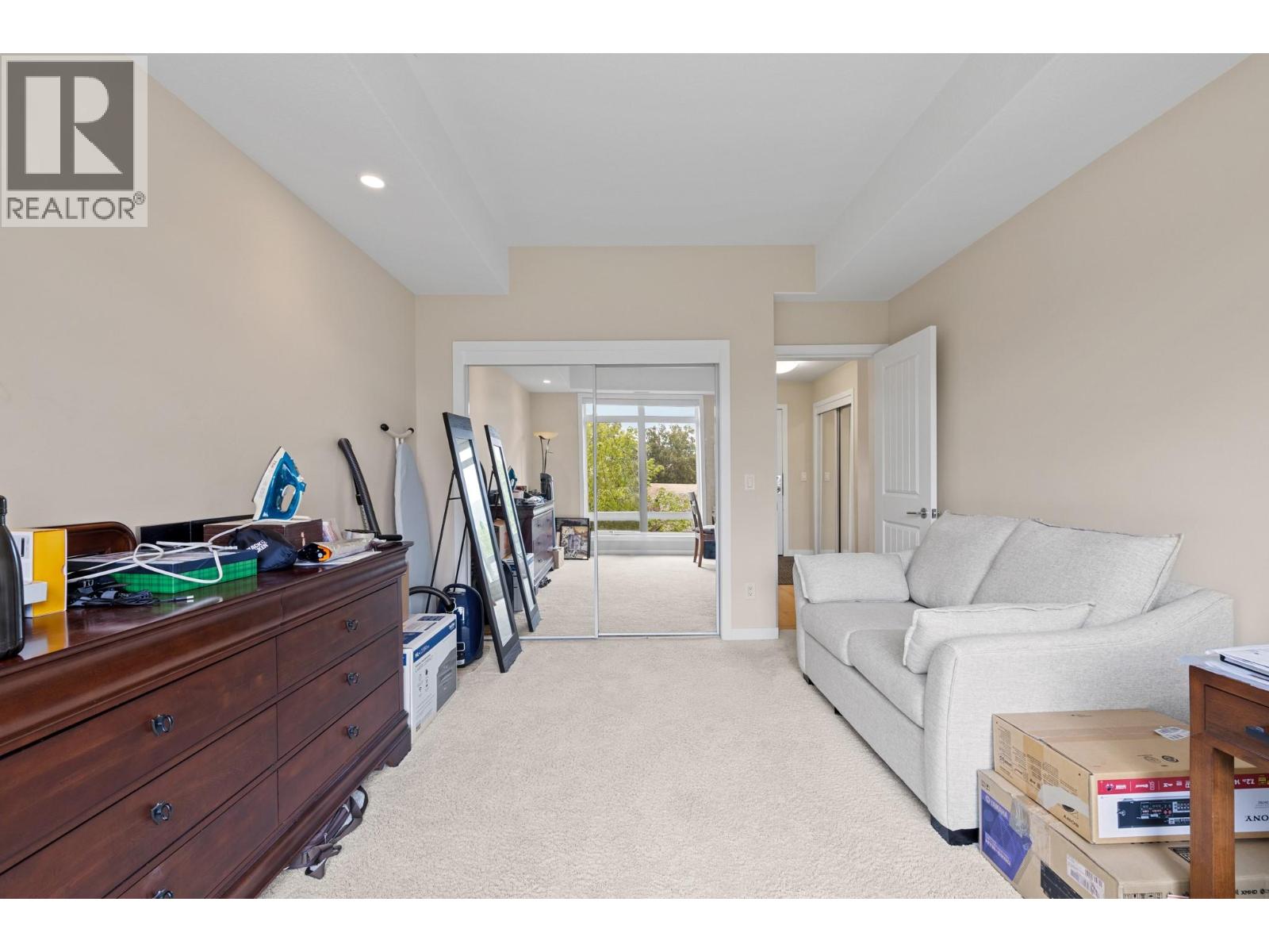 2011 Agassiz Road Unit# 205, Kelowna, British Columbia  V1Y 9Z8 - Photo 11 - 10359895