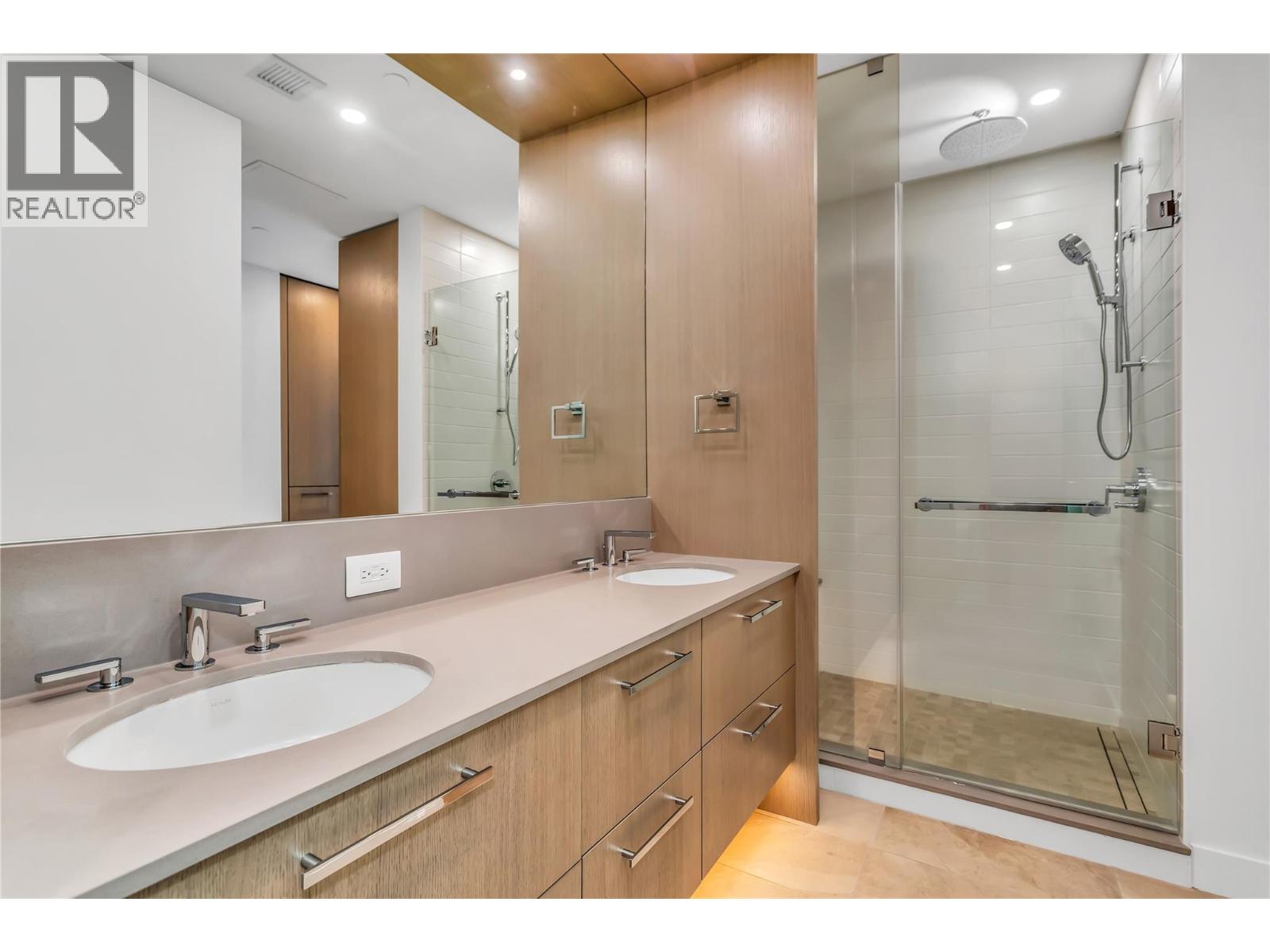 3409 Lakeshore Road Unit# Ph S607, Kelowna, British Columbia  V1W 0G6 - Photo 36 - 10360267