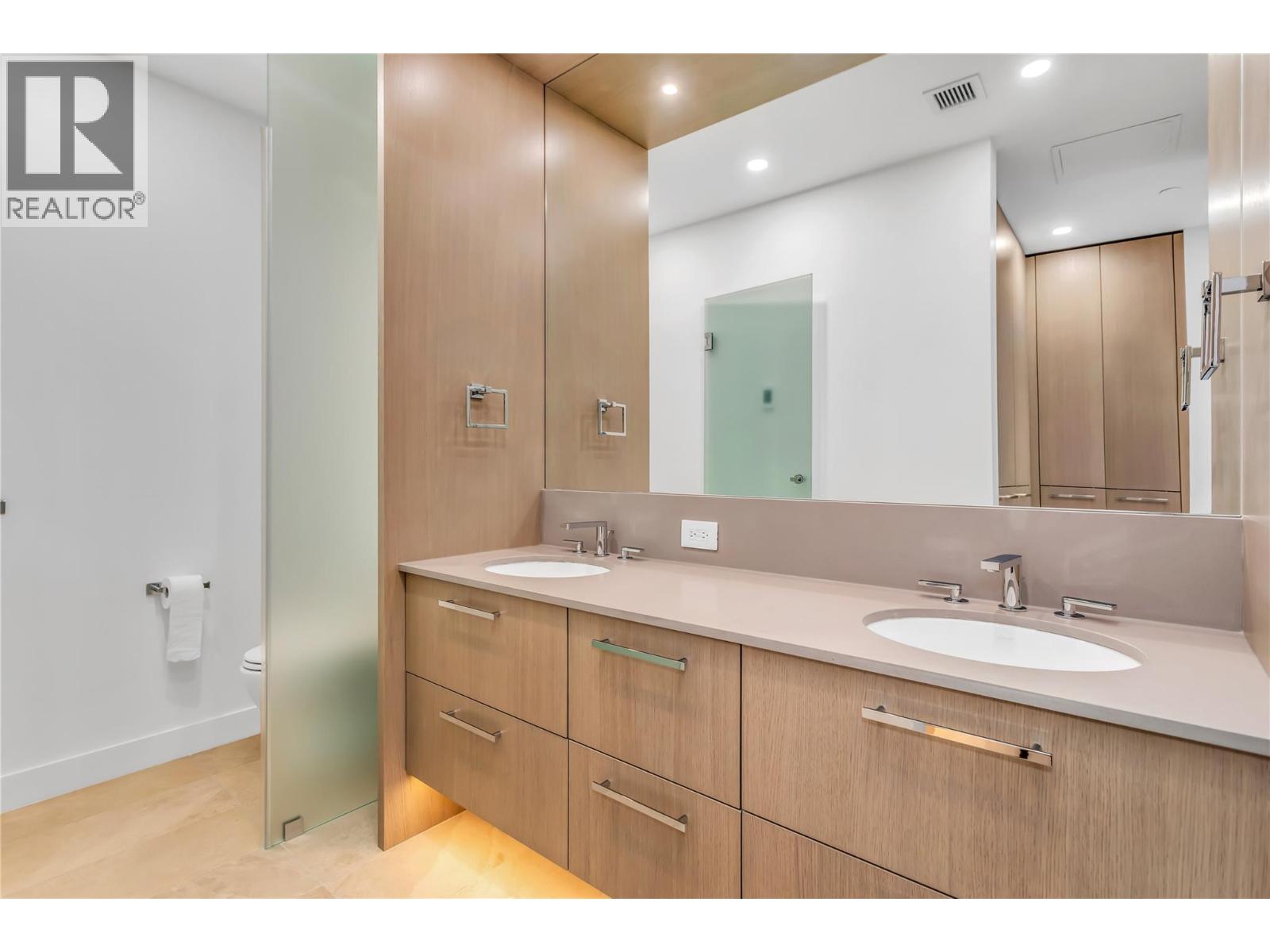 3409 Lakeshore Road Unit# Ph S607, Kelowna, British Columbia  V1W 0G6 - Photo 35 - 10360267