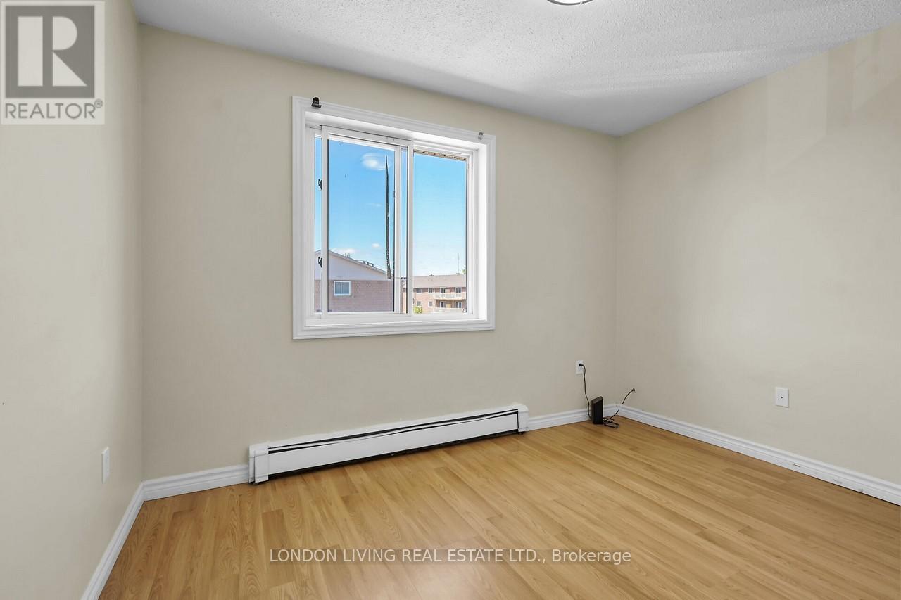 301 - 1584 Ernest Avenue, London South, Ontario  N6E 1X9 - Photo 17 - X12359501