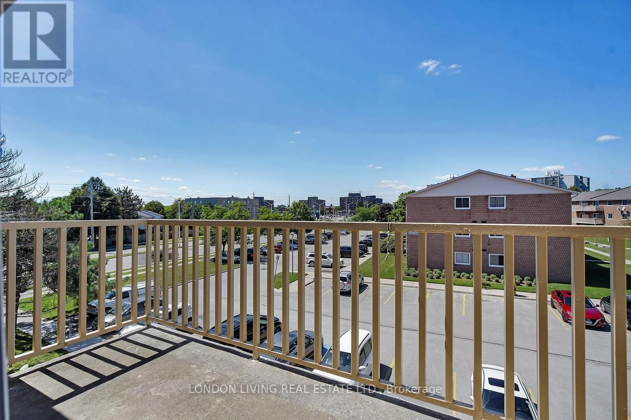 301 - 1584 Ernest Avenue, London South, Ontario  N6E 1X9 - Photo 23 - X12359501