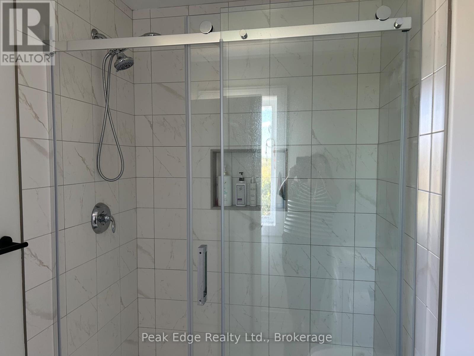 158 Stonebrook Way N, Grey Highlands, Ontario  N0C 1H0 - Photo 11 - X12359393