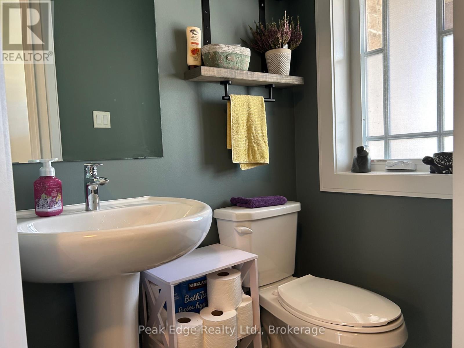 158 Stonebrook Way N, Grey Highlands, Ontario  N0C 1H0 - Photo 17 - X12359393