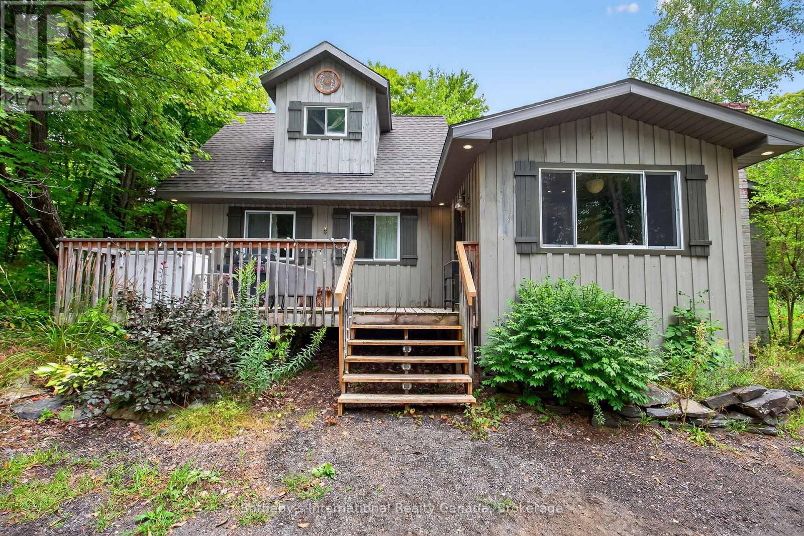 1132 Limberlost Road, Lake Of Bays, Ontario  P1H 2J6 - Photo 2 - X12359395