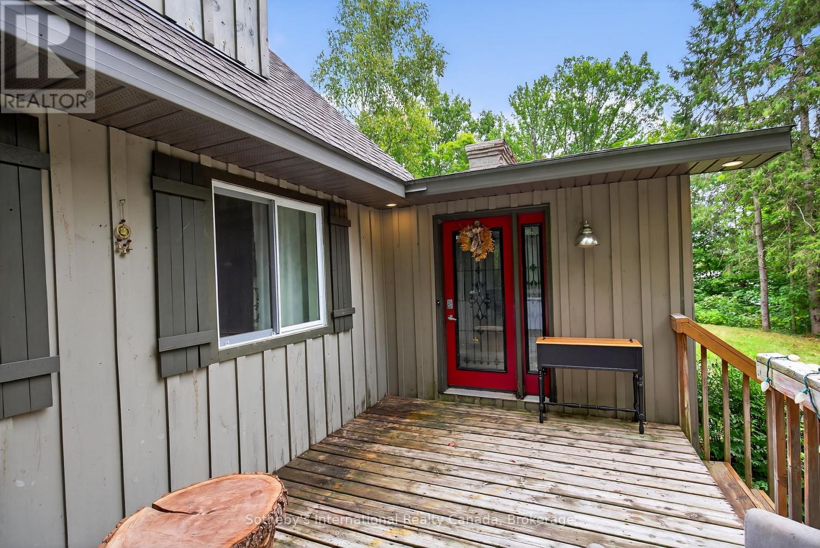 1132 Limberlost Road, Lake Of Bays, Ontario  P1H 2J6 - Photo 3 - X12359395