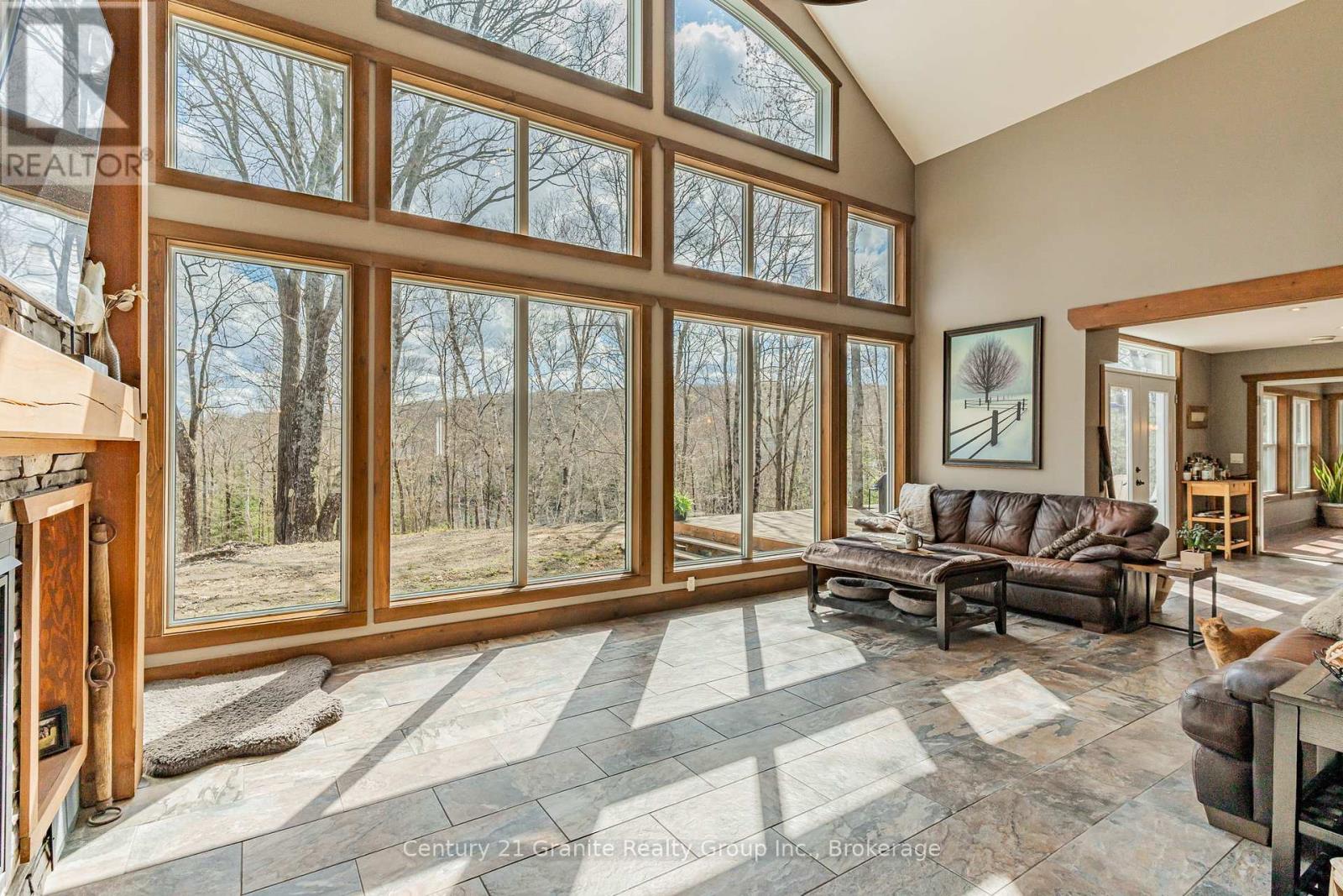 1277 Grace Road, Minden Hills, Ontario  K0M 2K0 - Photo 13 - X12359412