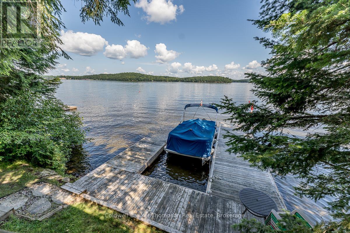 1381 Old 117, Lake Of Bays, Ontario  P0B 1A0 - Photo 22 - X12359481