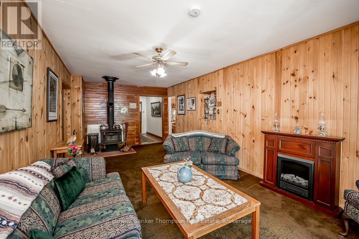 1381 Old 117, Lake Of Bays, Ontario  P0B 1A0 - Photo 34 - X12359481
