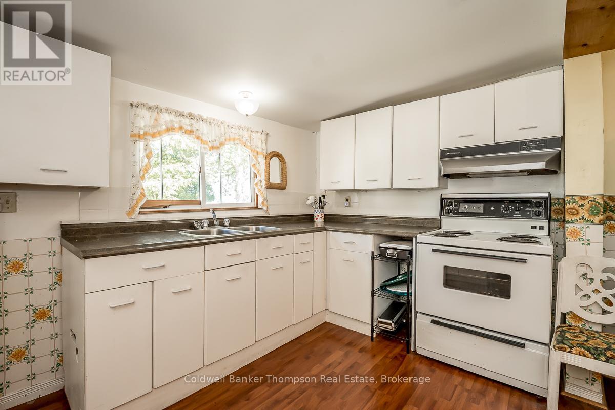 1381 Old 117, Lake Of Bays, Ontario  P0B 1A0 - Photo 37 - X12359481