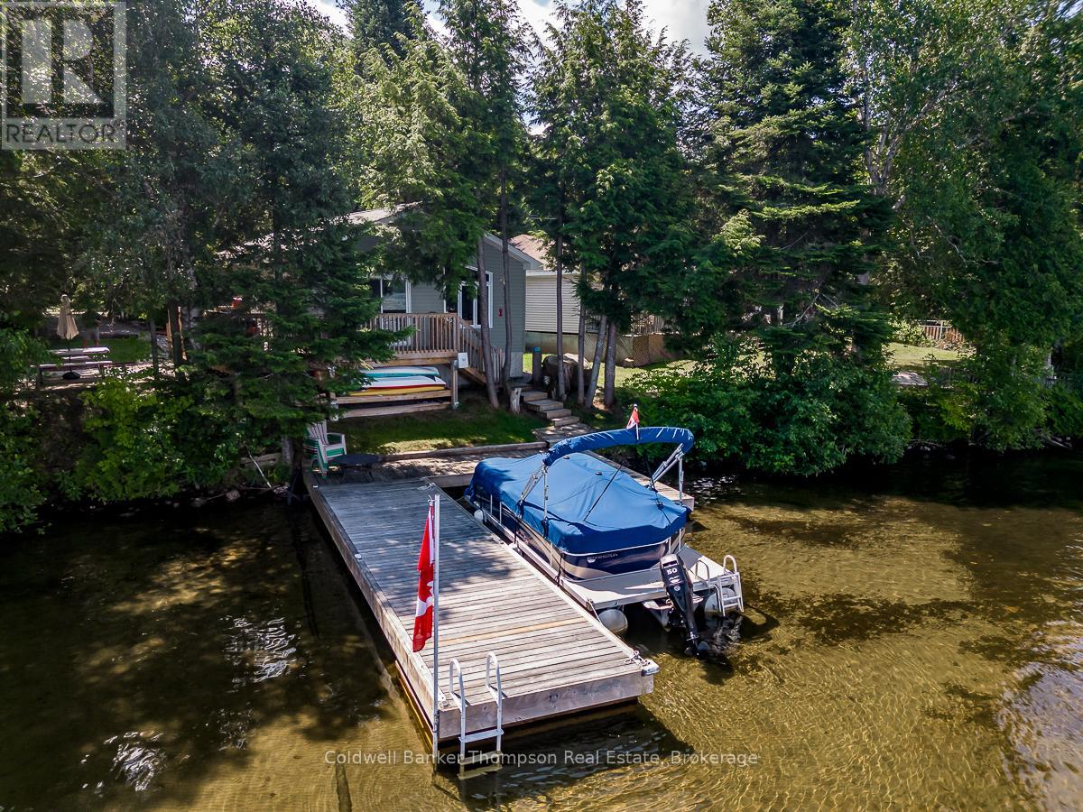 1381 Old 117, Lake Of Bays, Ontario  P0B 1A0 - Photo 5 - X12359481