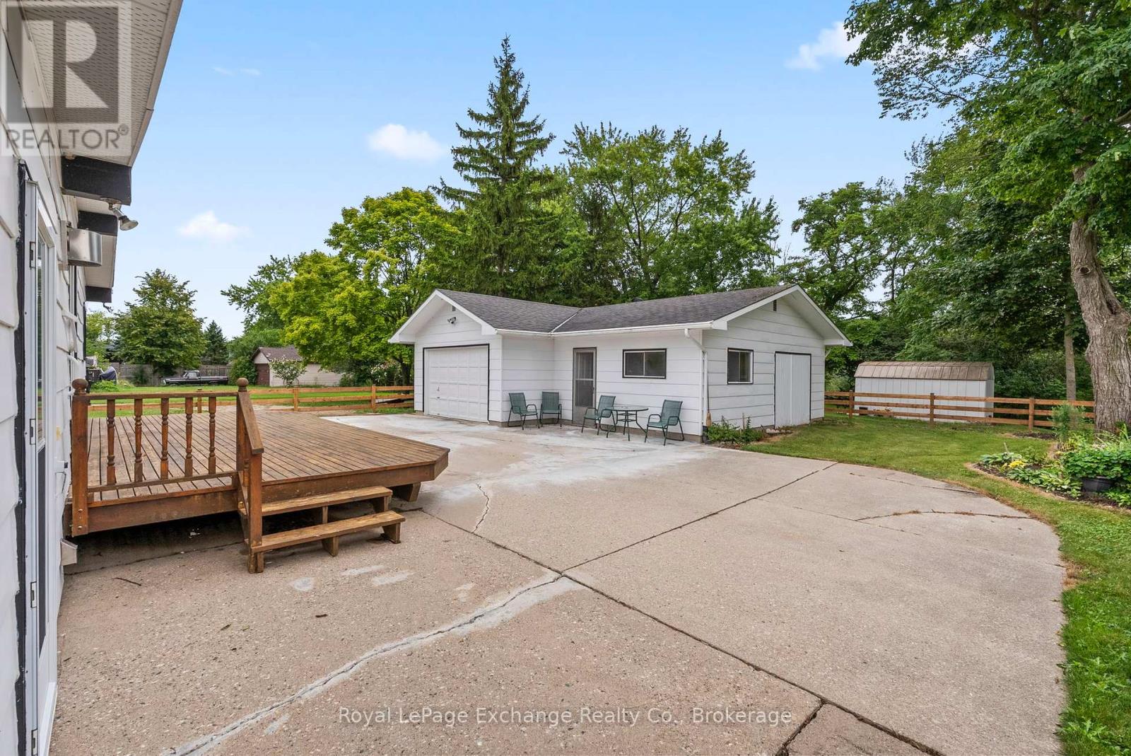 1051 Sutton Street, Kincardine, Ontario  N2Z 2G1 - Photo 17 - X12359485