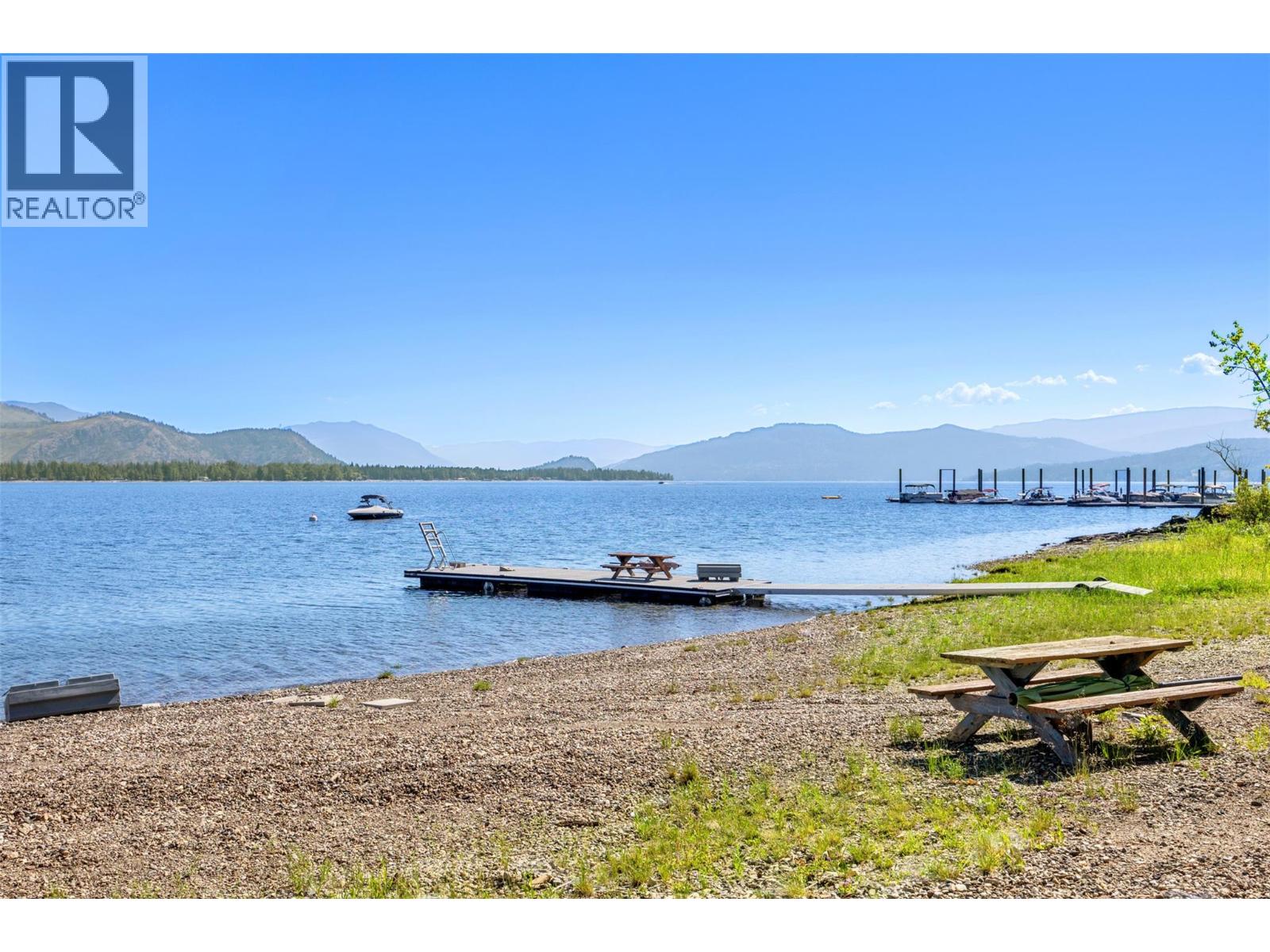 663 Waverly Park Frontage Road, Sorrento, British Columbia  V0E 2W1 - Photo 6 - 10359898
