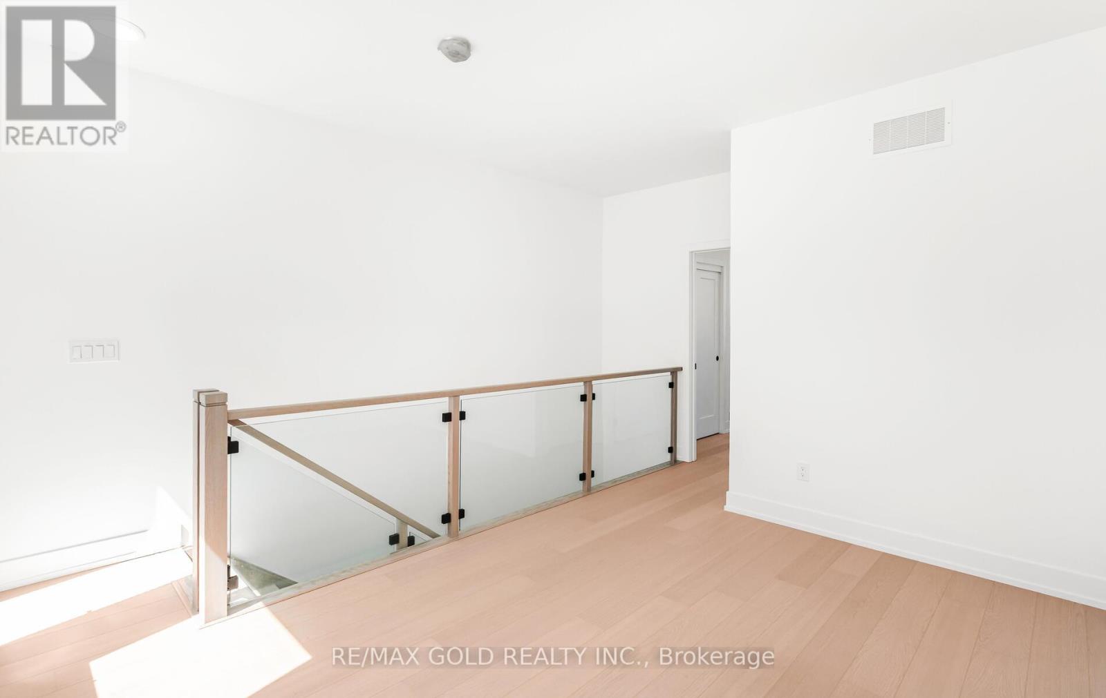 71 - 80 Coveside Drive W, Mississauga (Port Credit), Ontario  L5H 0B2 - Photo 29 - W12359298