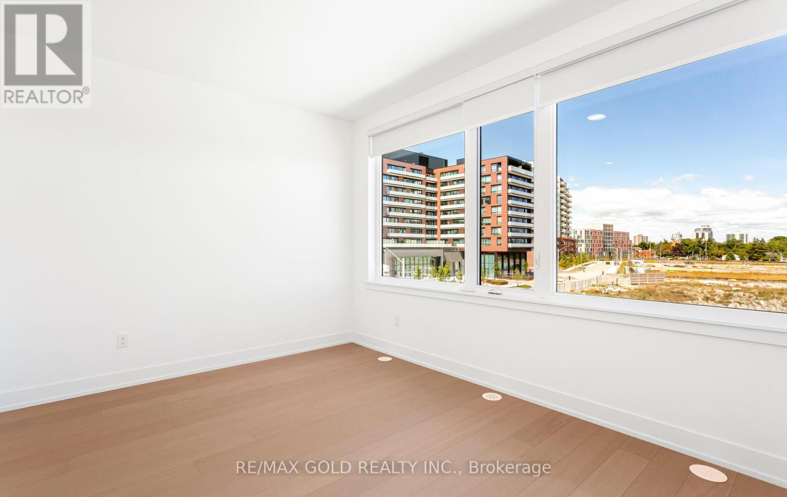 71 - 80 Coveside Drive W, Mississauga (Port Credit), Ontario  L5H 0B2 - Photo 35 - W12359298