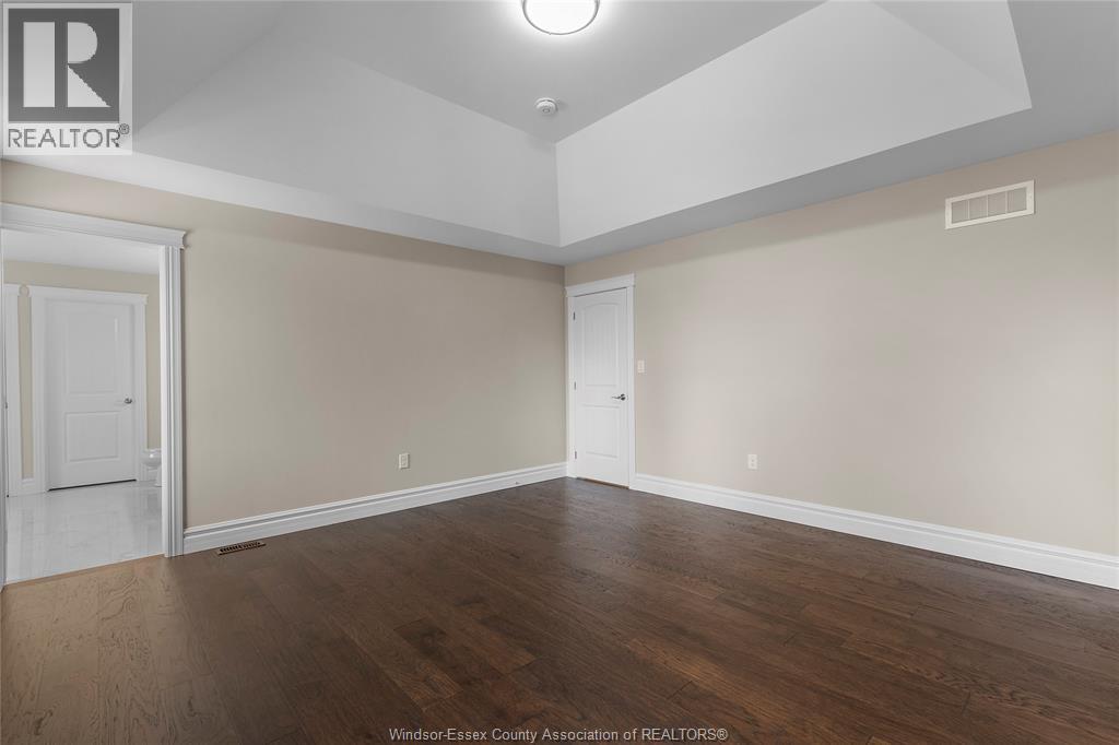 71 Redwood, Kingsville, Ontario  N0R 1B0 - Photo 23 - 25021388