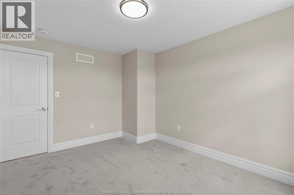 71 Redwood, Kingsville, Ontario  N0R 1B0 - Photo 28 - 25021388