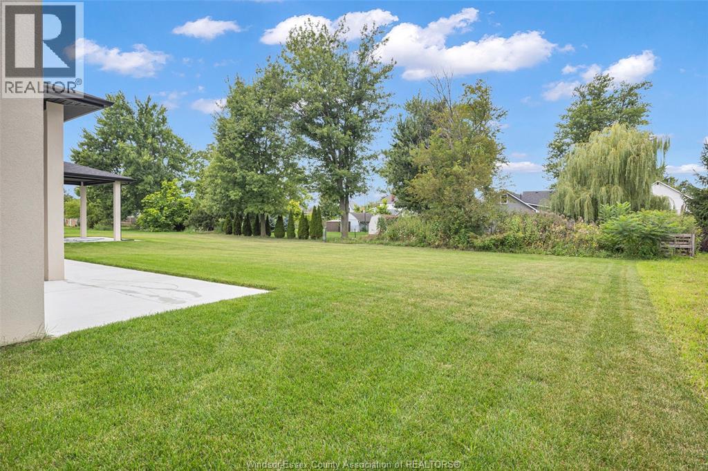 71 Redwood, Kingsville, Ontario  N0R 1B0 - Photo 39 - 25021388