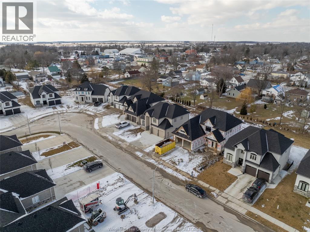 71 Redwood, Kingsville, Ontario  N0R 1B0 - Photo 40 - 25021388