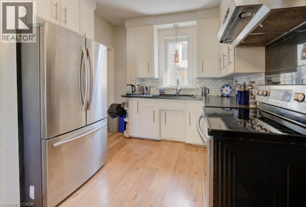 43 Irvin Street, Kitchener, Ontario  N2H 1K7 - Photo 18 - 40762635
