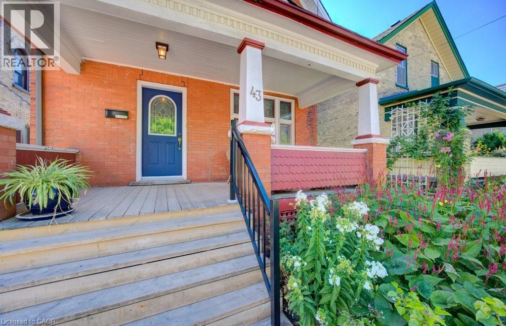 Property at 43 IRVIN Street image 3