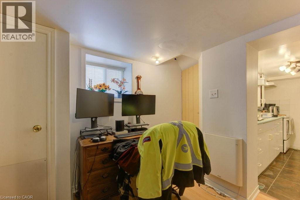 43 Irvin Street, Kitchener, Ontario  N2H 1K7 - Photo 37 - 40762635