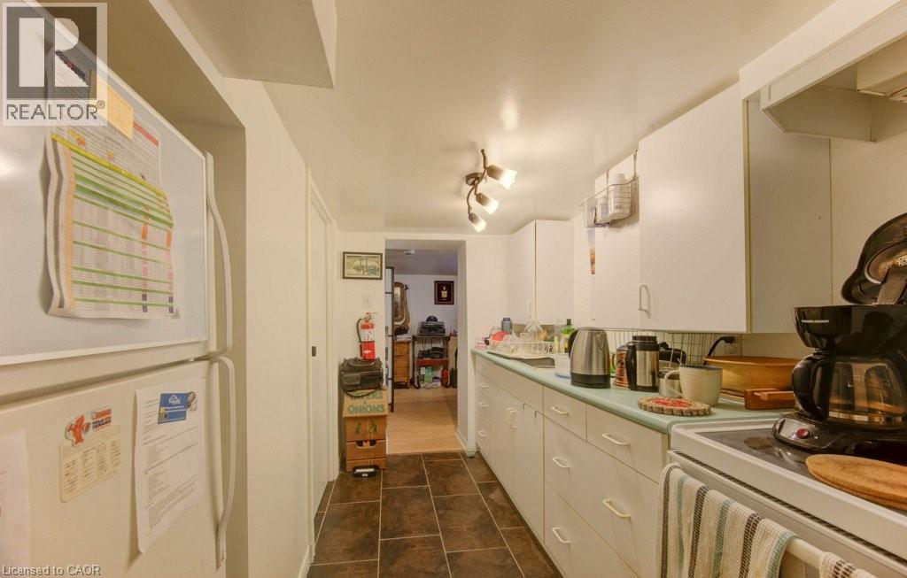 43 Irvin Street, Kitchener, Ontario  N2H 1K7 - Photo 39 - 40762635