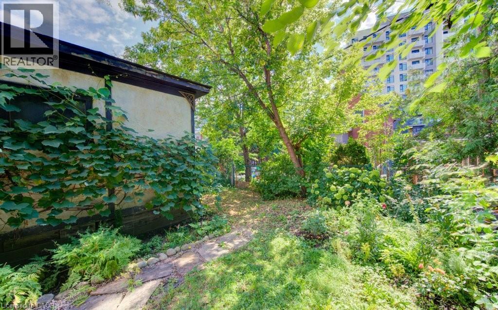 43 Irvin Street, Kitchener, Ontario  N2H 1K7 - Photo 48 - 40762635