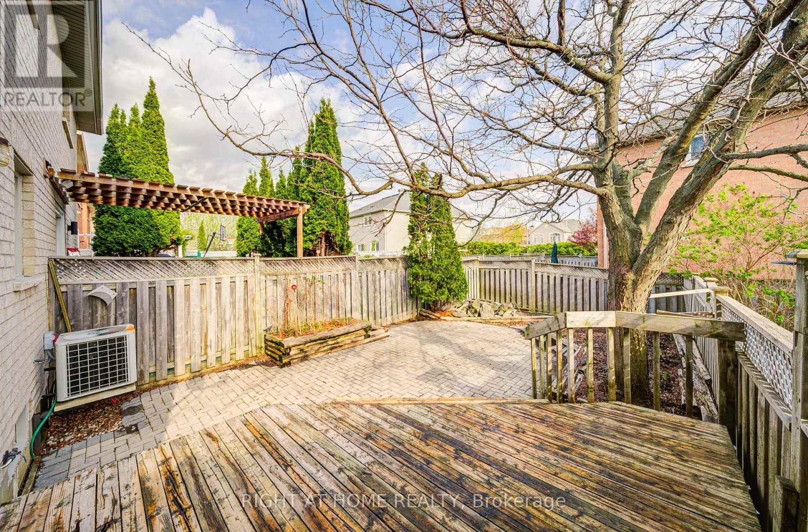 165 Trail Ridge Lane, Markham (Berczy), Ontario  L6C 2C6 - Photo 15 - N12359389