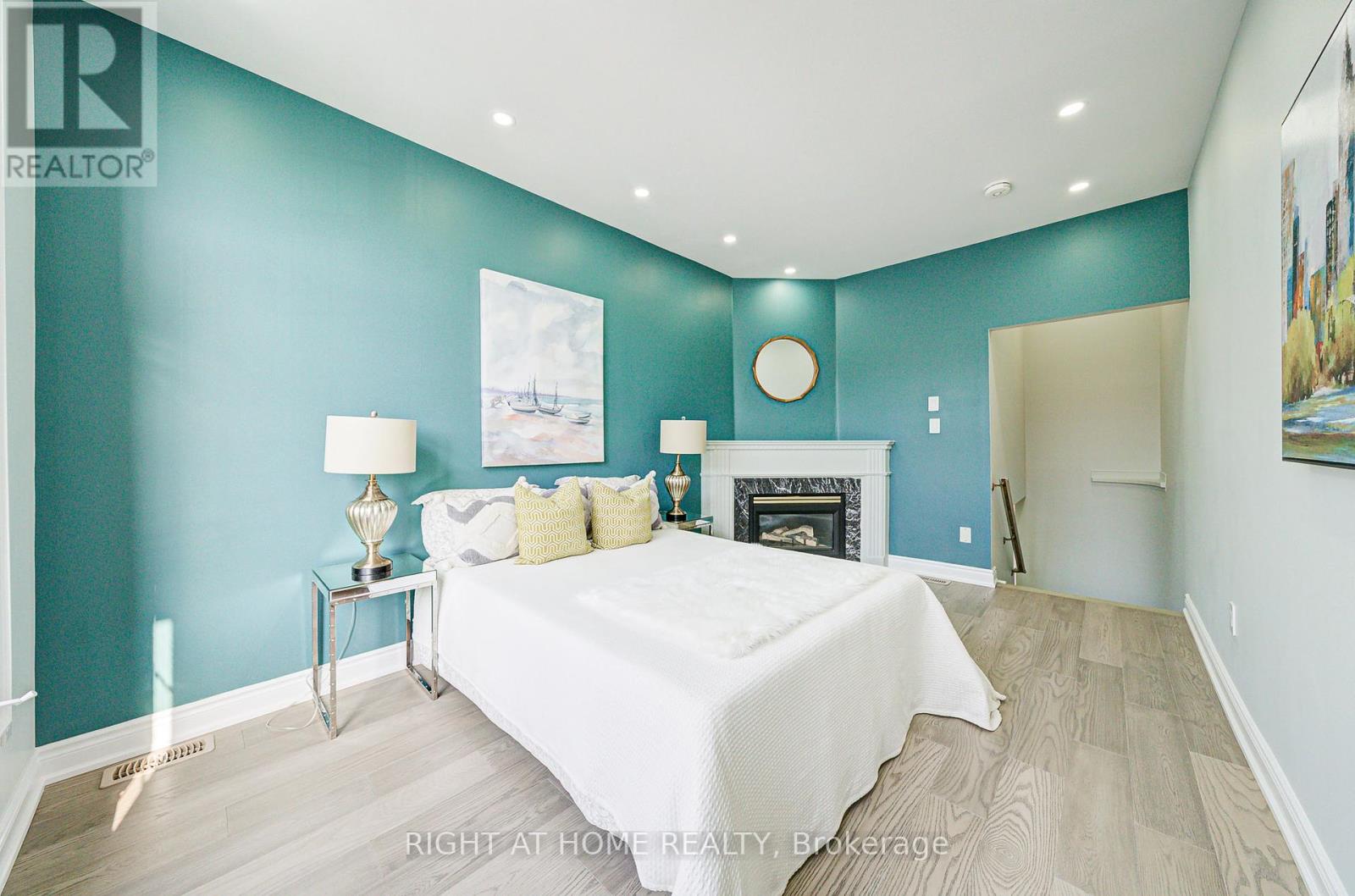 165 Trail Ridge Lane, Markham (Berczy), Ontario  L6C 2C6 - Photo 19 - N12359389