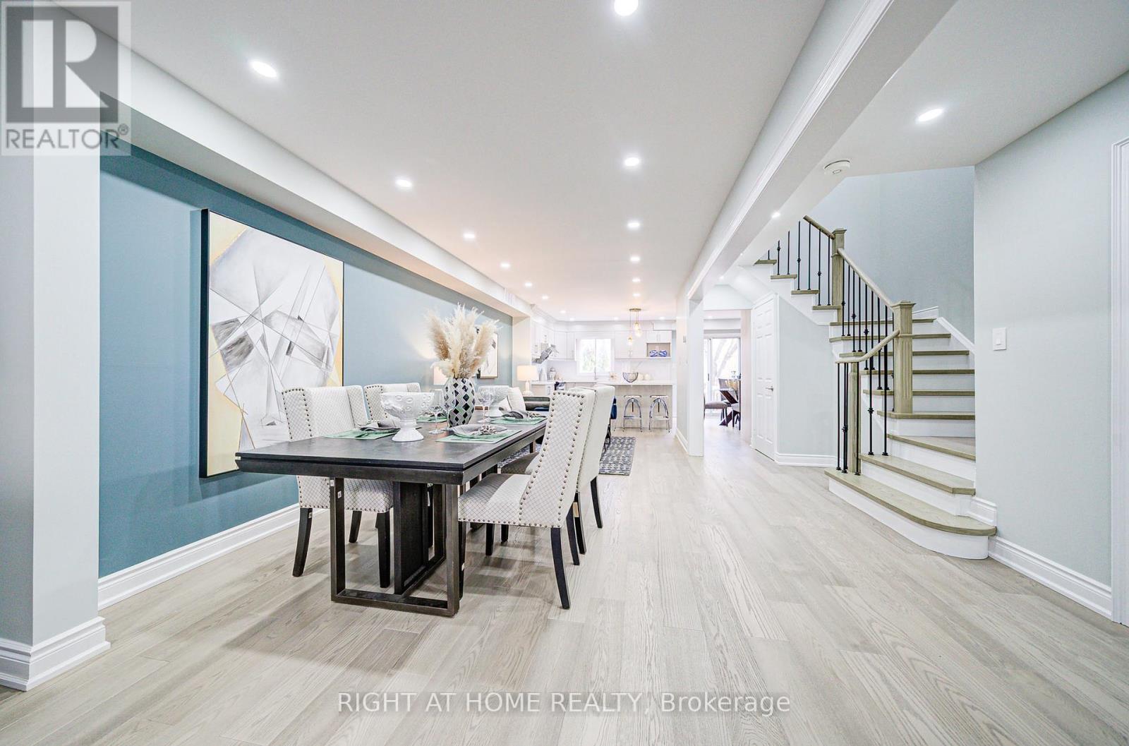 165 Trail Ridge Lane, Markham (Berczy), Ontario  L6C 2C6 - Photo 7 - N12359389