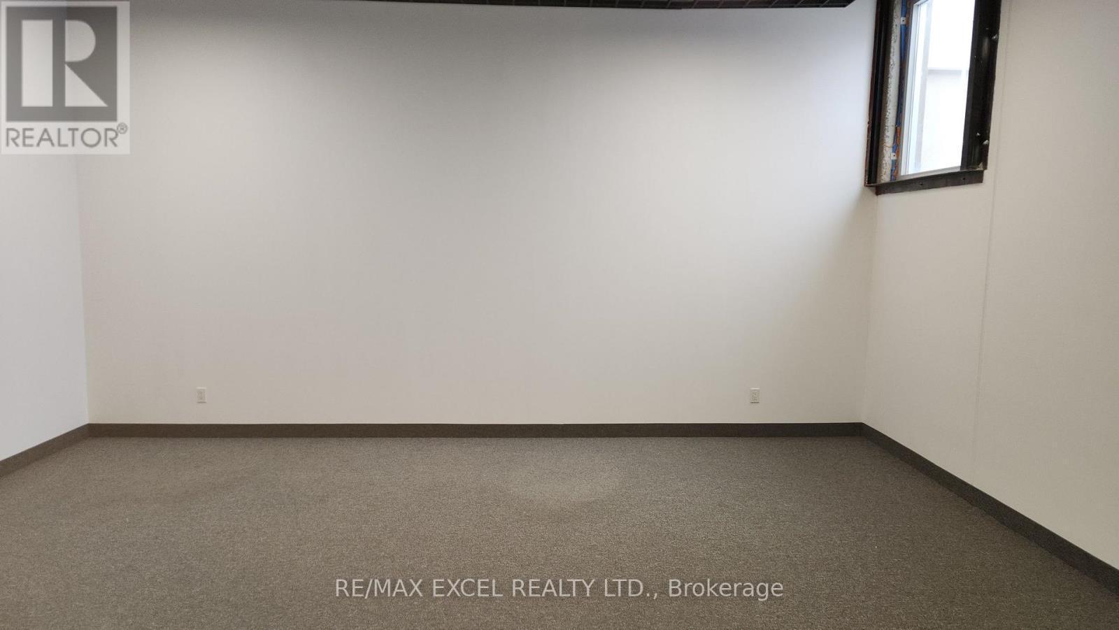 2068 & 2070 - 30 South Unionville Avenue, Markham, Ontario  L3R 5M3 - Photo 3 - N12359479