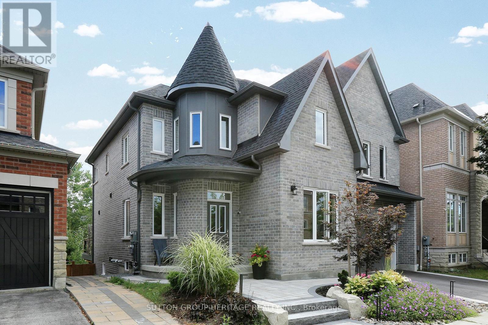Property at 30 HUNWICKS CRESCENT image 1