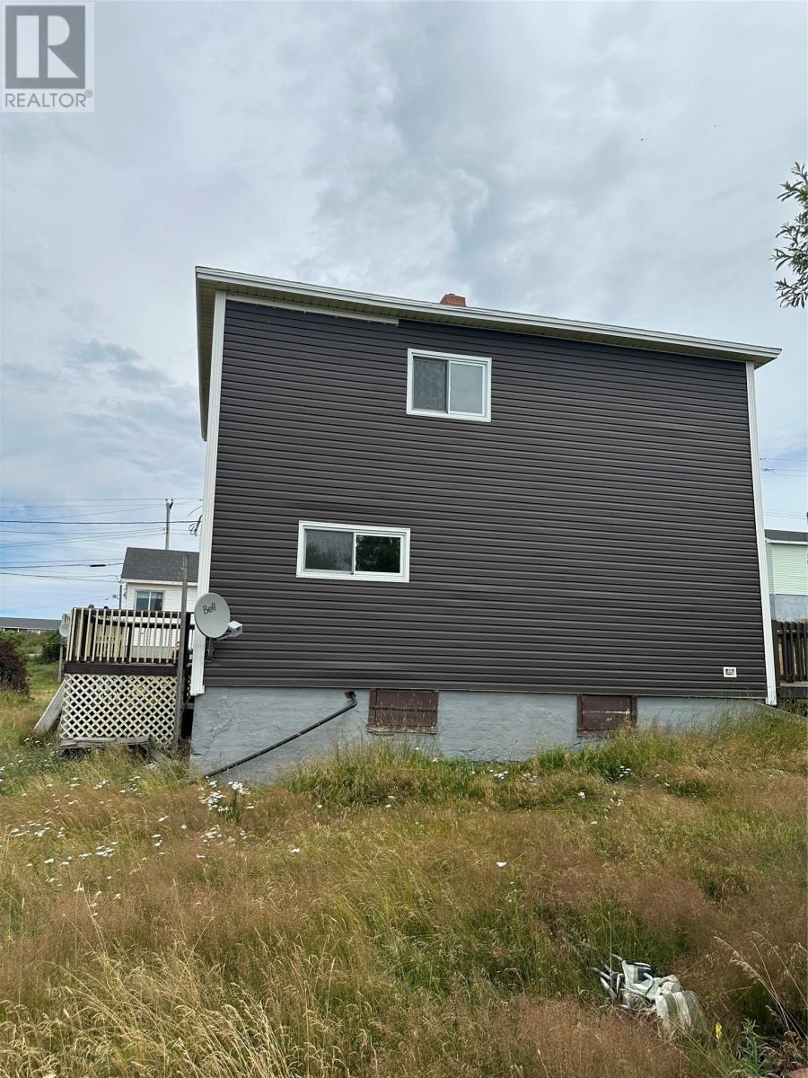 94 Memorial Street, Bell Island, Newfoundland & Labrador  A0A 4H0 - Photo 15 - 1289584