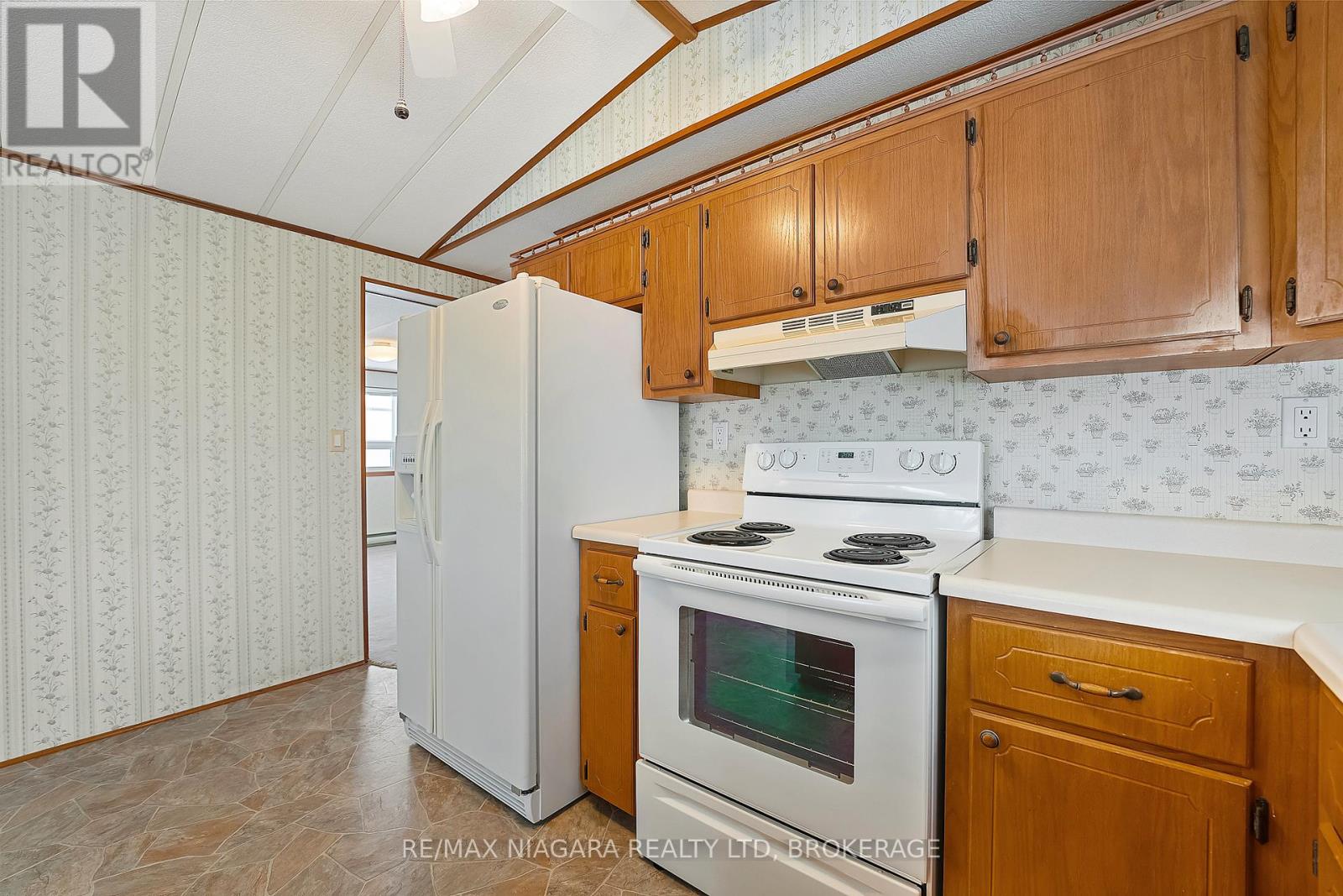 46 - 3033 Townline Road, Fort Erie, Ontario  L0S 1S1 - Photo 13 - X12359513