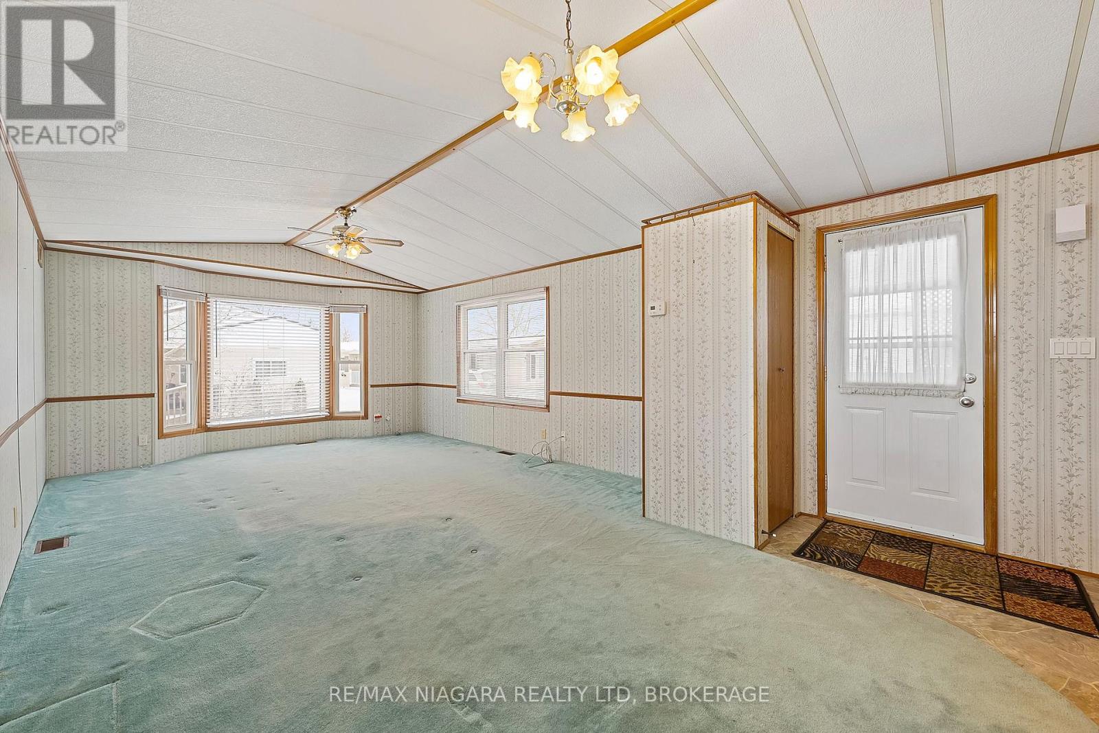 46 - 3033 Townline Road, Fort Erie, Ontario  L0S 1S1 - Photo 14 - X12359513