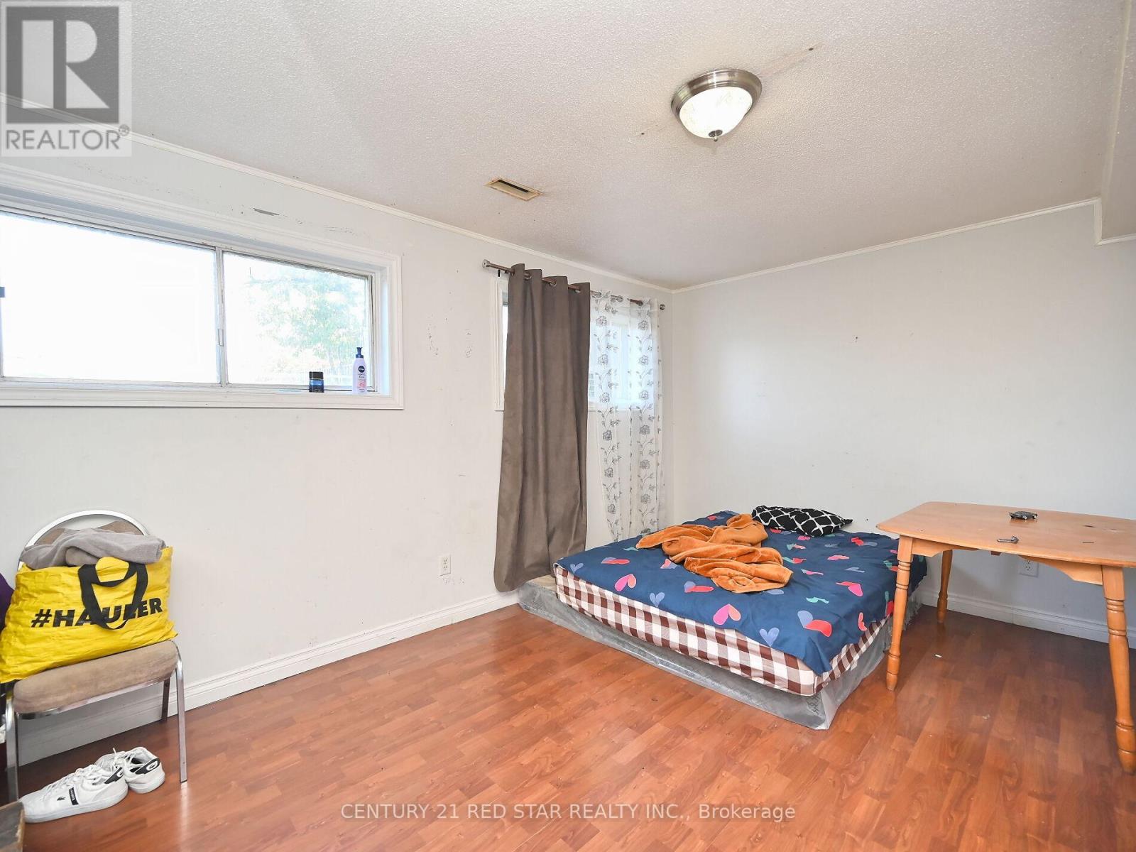 433 Hansen Road N, Brampton, Ontario  L6V 3P6 - Photo 36 - W12359404