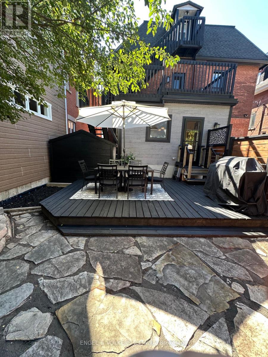 25 Mcleod Street, Ottawa, Ontario  K2P 0Z4 - Photo 18 - X12175396