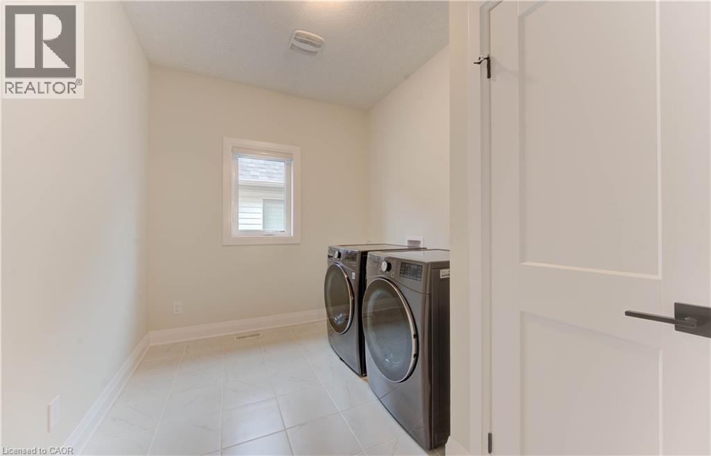 546 Bridgemill Crescent, Kitchener, Ontario  N2A 0K3 - Photo 46 - 40762647