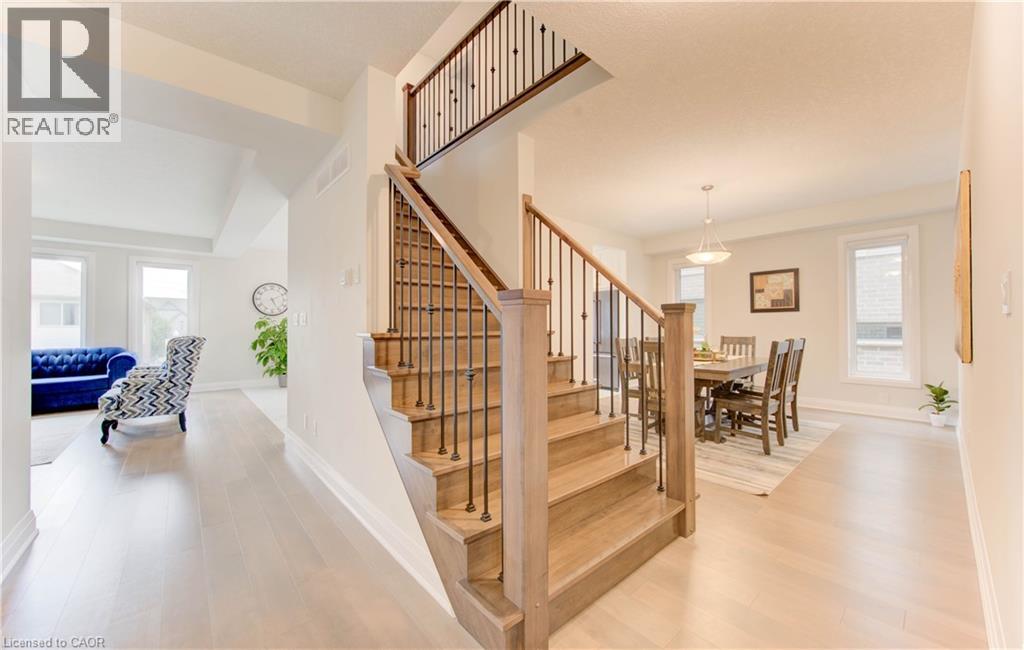546 Bridgemill Crescent, Kitchener, Ontario  N2A 0K3 - Photo 9 - 40762647