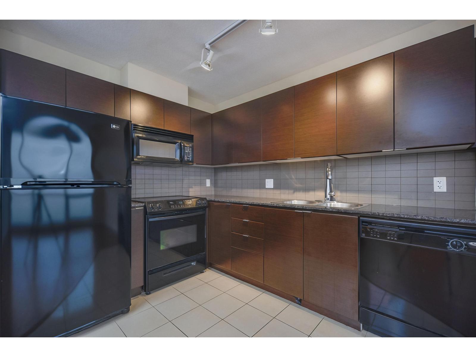 3010 13618 100 Avenue, Surrey, British Columbia  V3T 0A8 - Photo 15 - R3039671